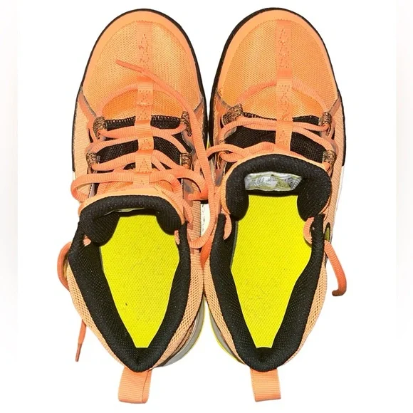 Nike Kyrie Flytrap VI 6 Youth Basketball Shoes - Picture 3 of 5